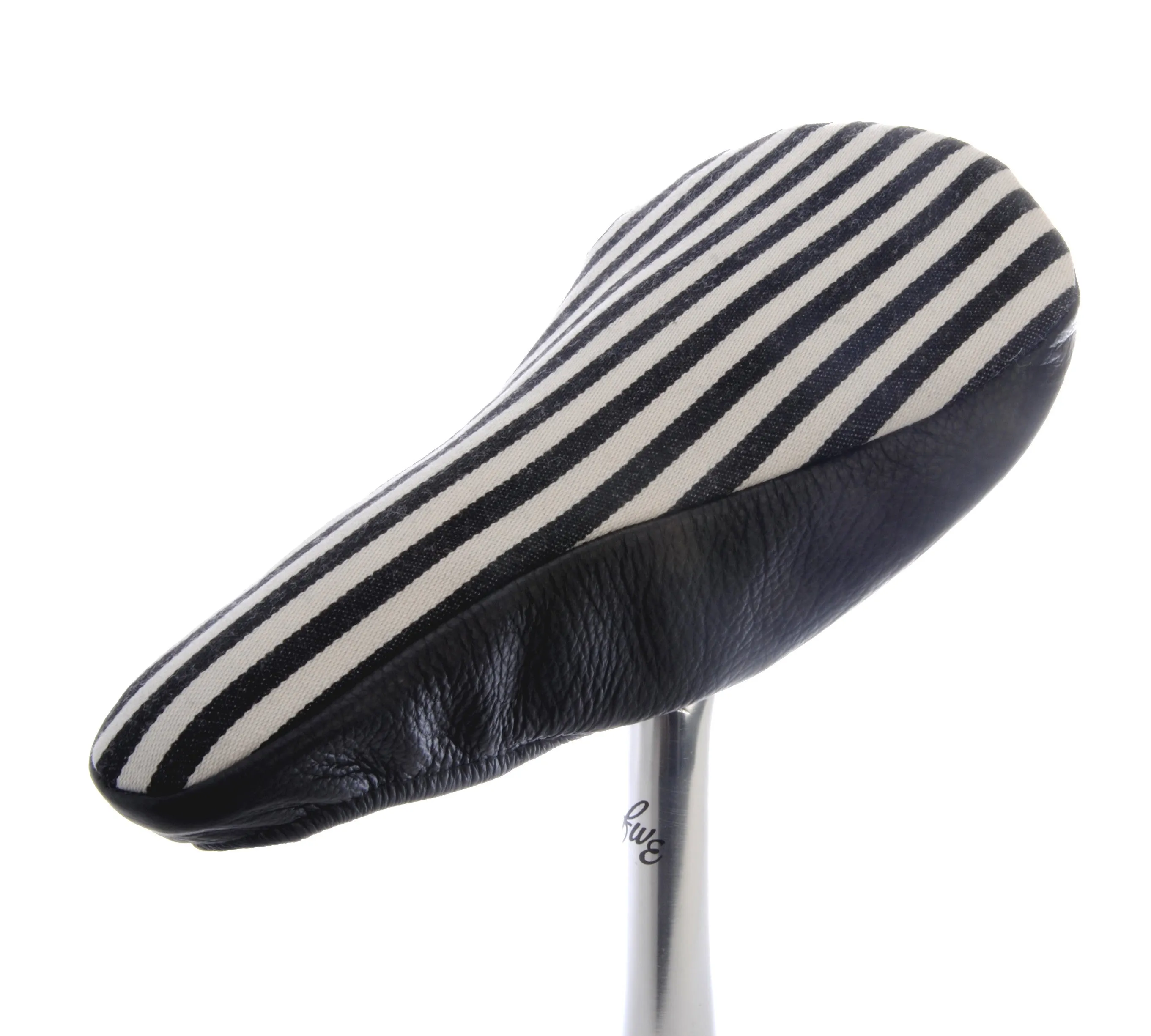 Humbug II Saddle Cover - Black Leather