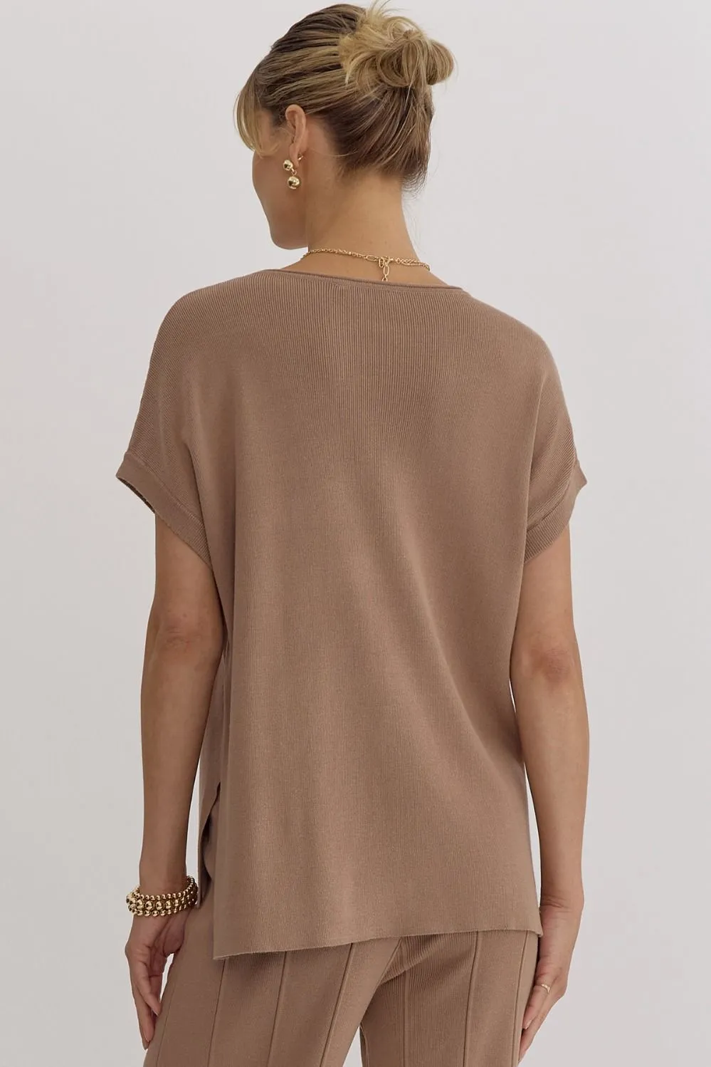 Solid Ribbed Round Neck Short Sleeve Top